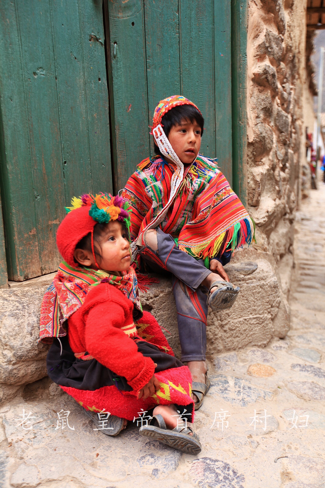 南美千年印加古镇,妇女掌握独门神技:用仙人掌真菌做口红