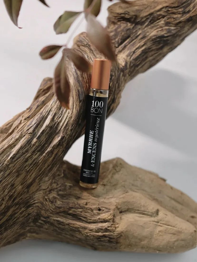 好闻又不撞味道的香水,不容易撞香的檀香男士香水