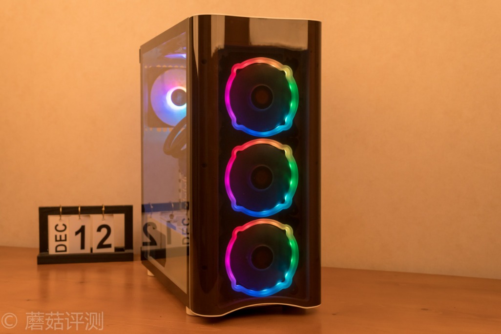 打造一款外观漂亮的机箱,从更换风扇开始——Tt玲珑RGB机箱风扇