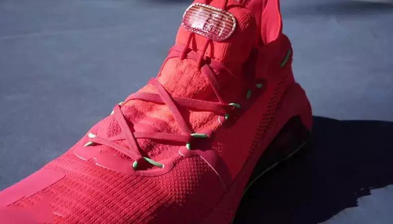 安德玛curry篮球鞋mvp,安德玛curry4与curry8对比