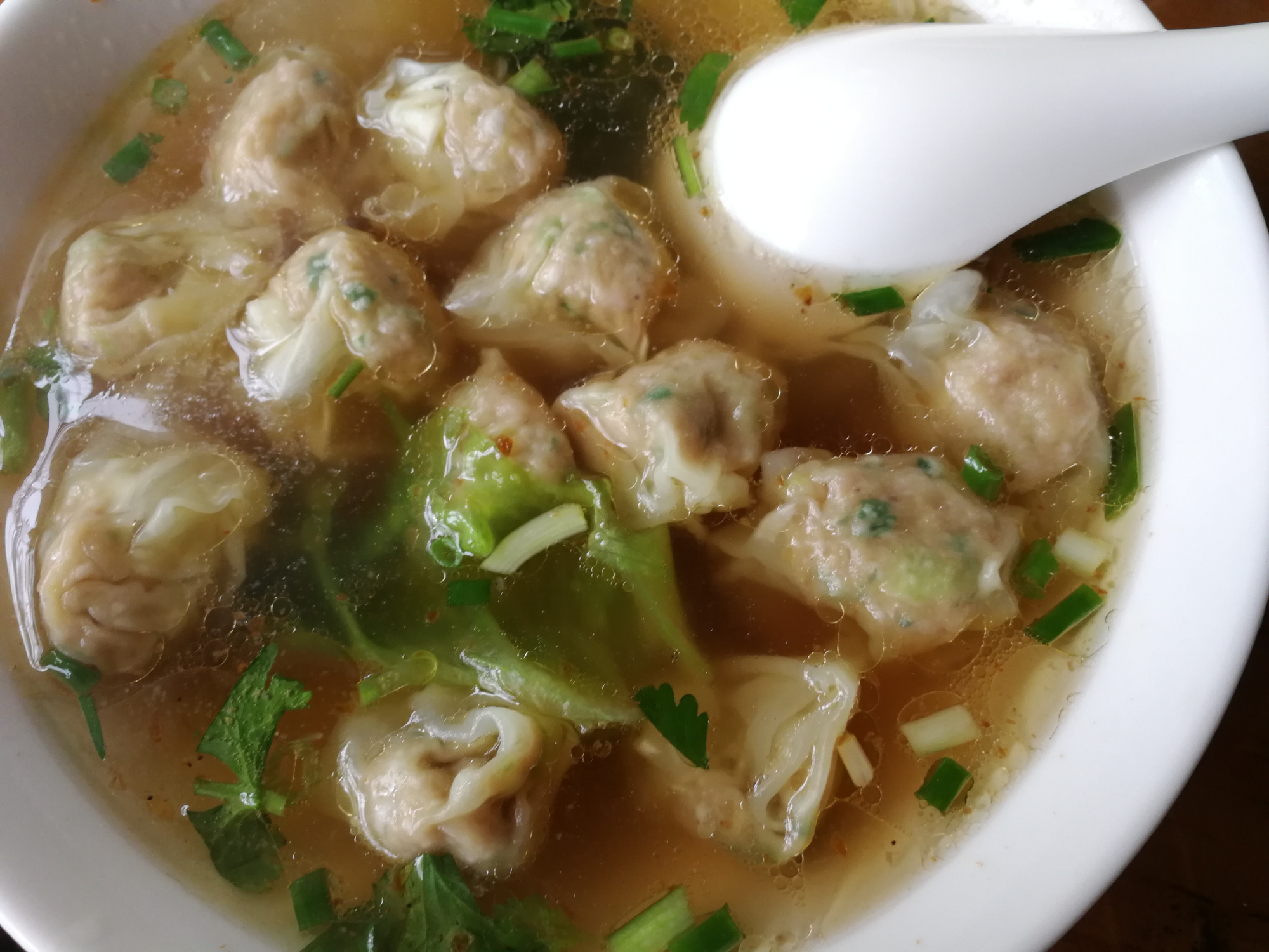 开饺子馄饨店用什么锅,一个人开实体店馄饨怎么做