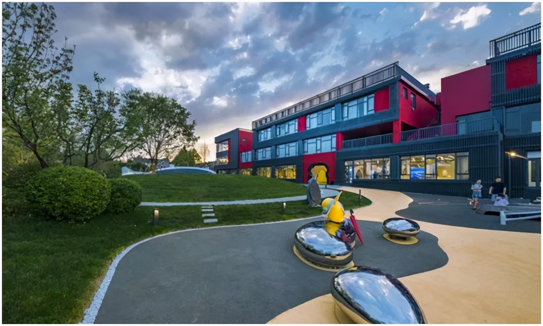 北京豪宅的“HZS滙张思”现象