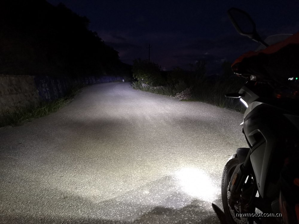 隆鑫无极650大单缸,无极650ds高速公路测评