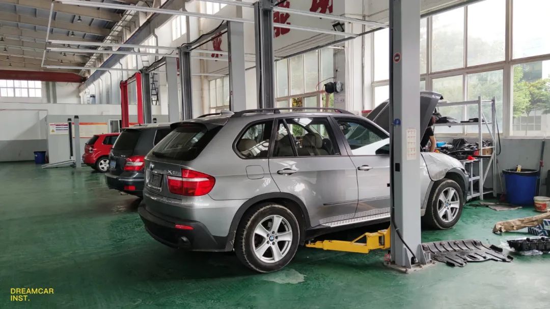 11款宝马x5e70试驾视频,x5e70整备