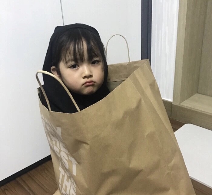 退圈读书、捞快钱、疑似“秃顶”，“表情包”萌娃现状大不同