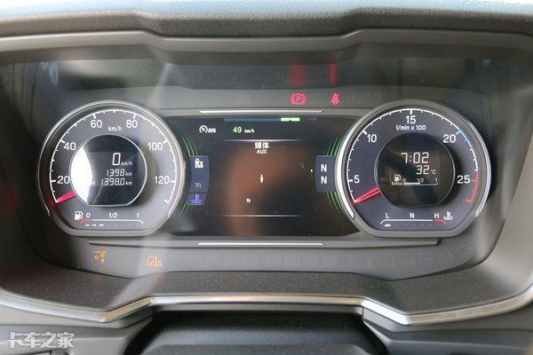 公路之王斯堪尼亚s500,斯堪尼亚s500跑高速视频