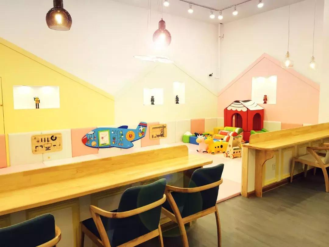 青岛宝妈夏日打卡的8家亲子咖啡餐厅，竟是这几家，位置曝光…