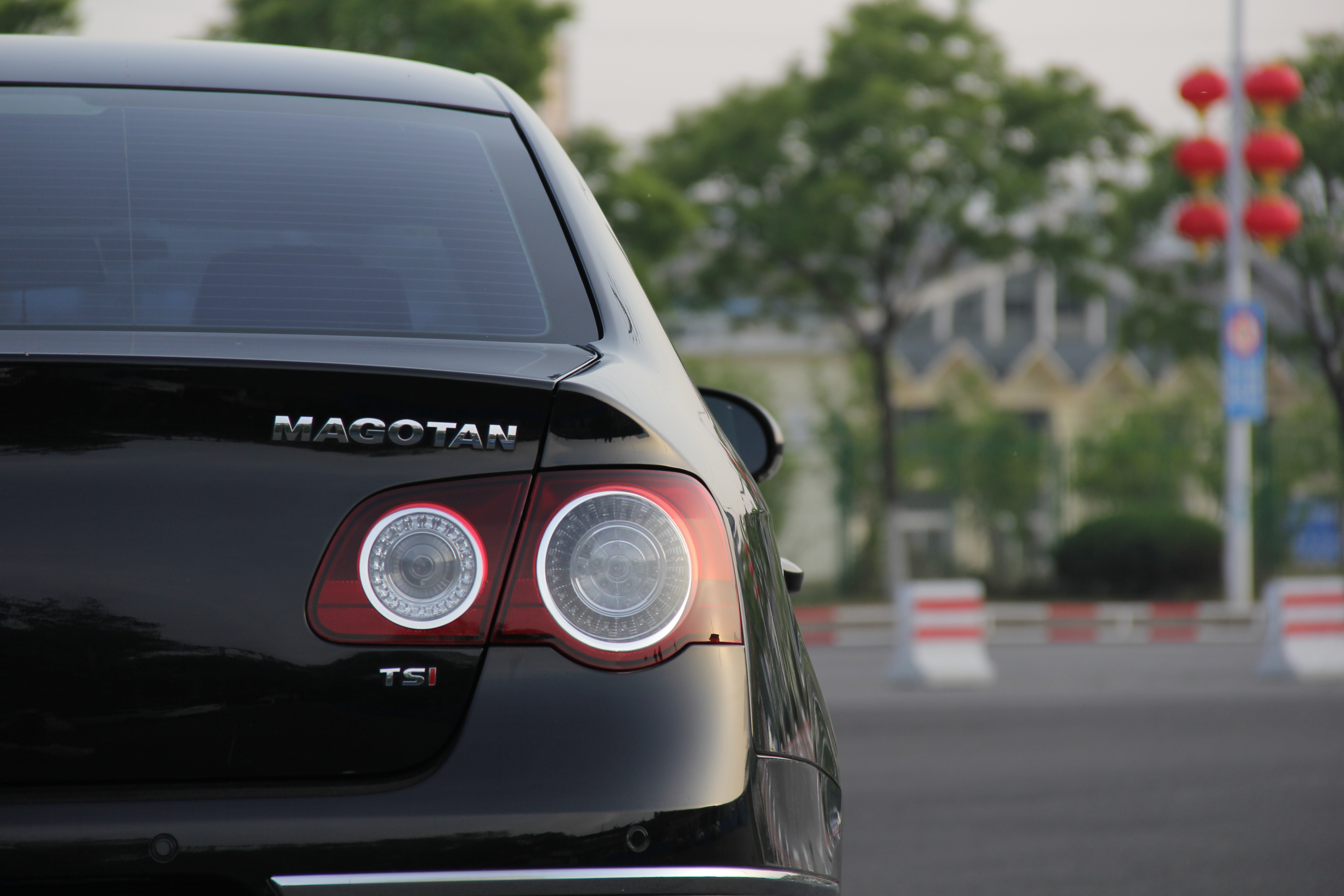 十年车龄的迈腾b6,老款迈腾b6值得买吗