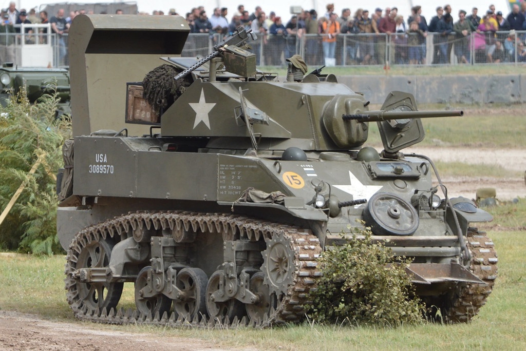 造型紧凑速度快，轻巧灵活机动好，在苏联颇受好评的M3轻型坦克