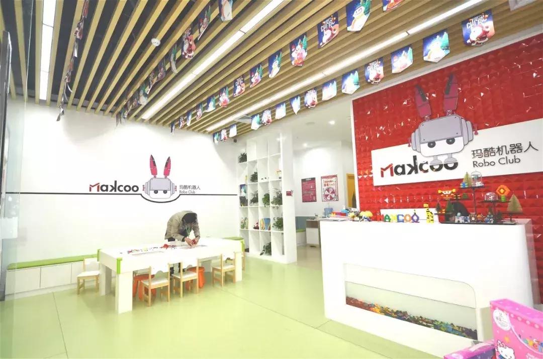 玩乐高、学编程、做实验，东莞值得考虑的创客机构都在这里