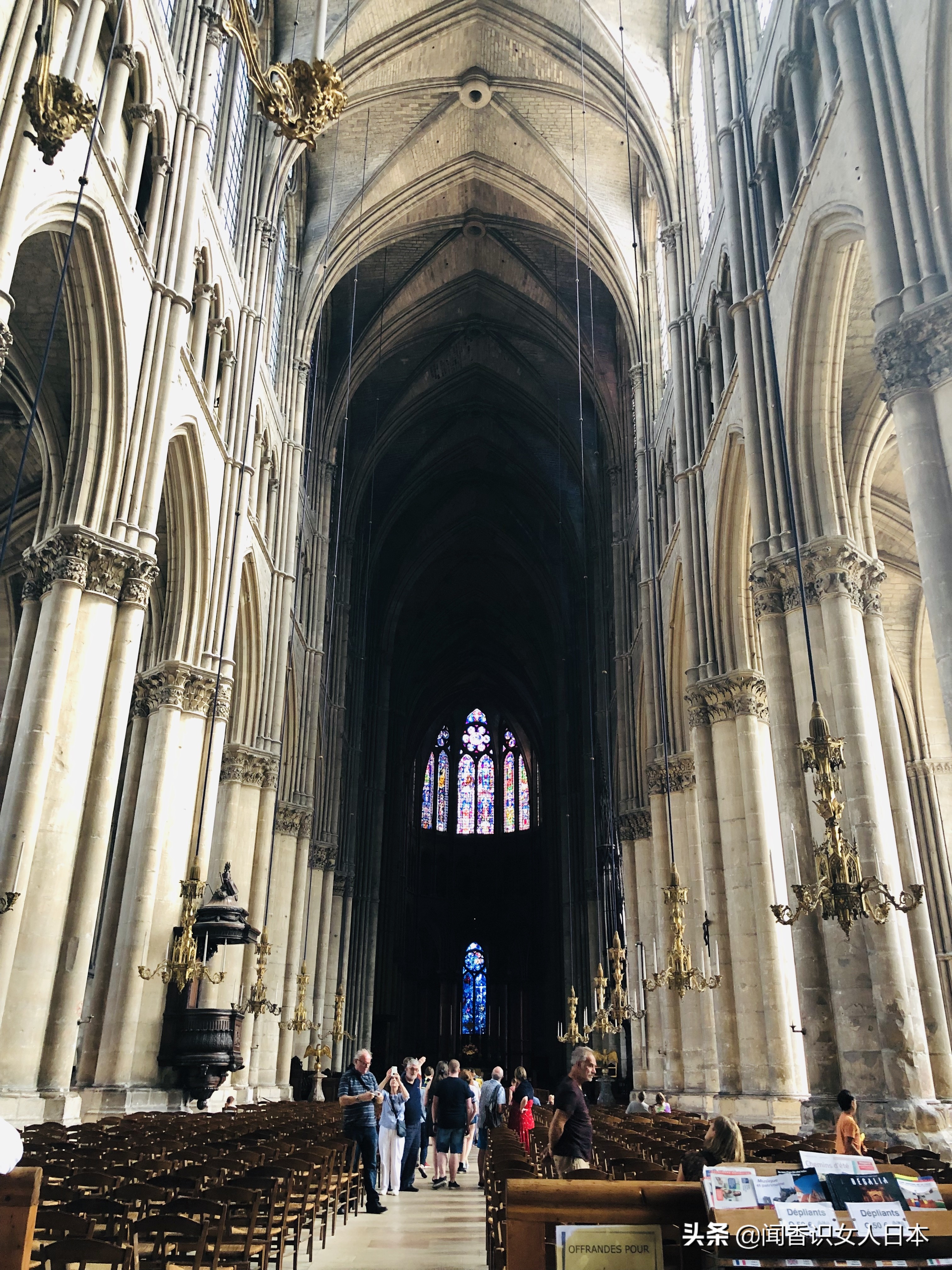 巴黎圣母院大教堂,巴黎圣母院和兰斯大教堂