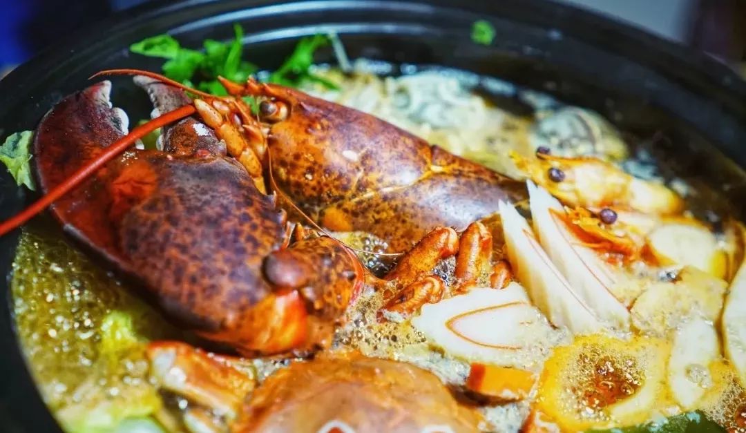 既然年终聚餐躲不掉，那就盘它啊！