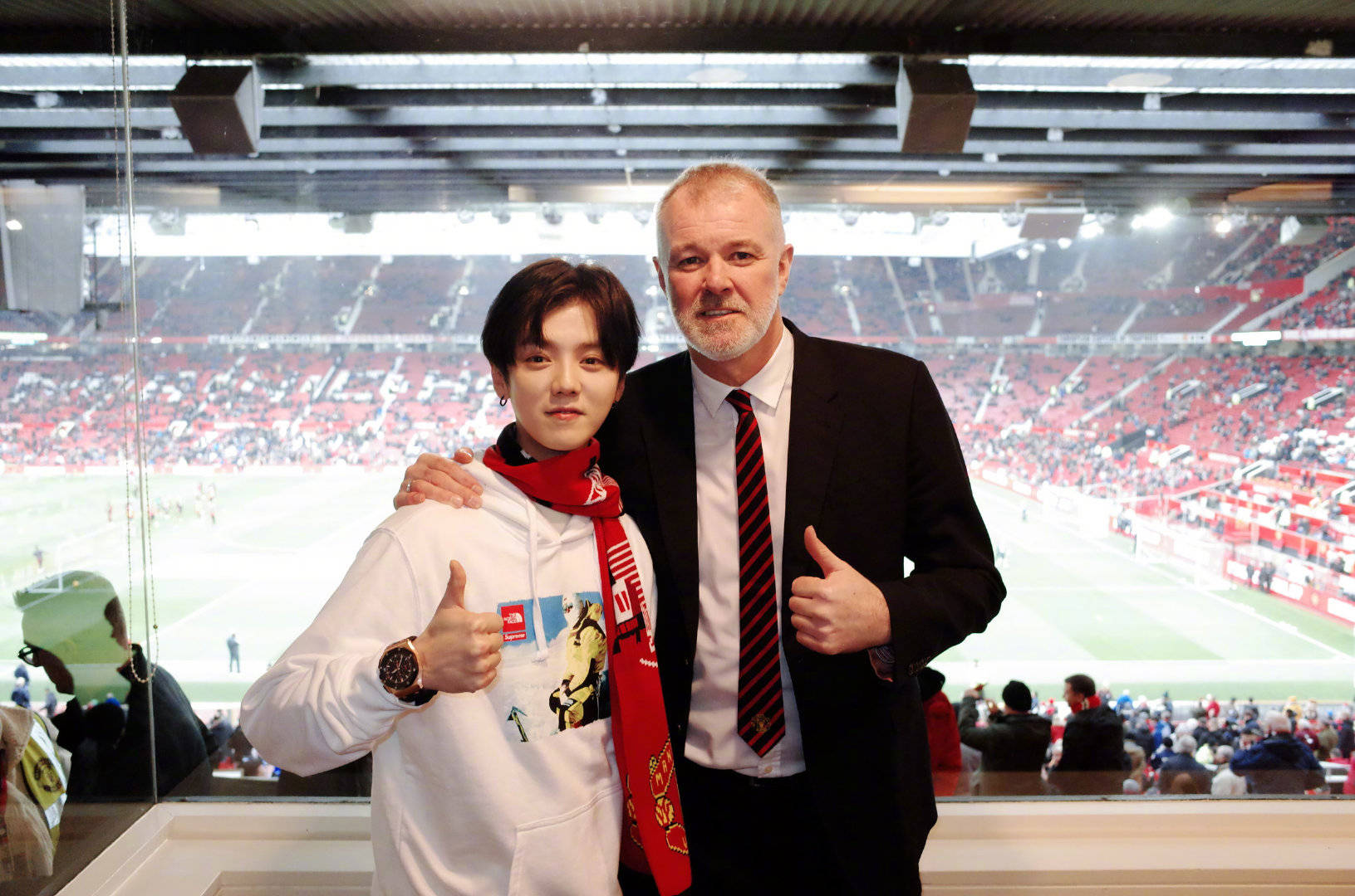 鹿晗曼联综艺,鹿晗探班曼联