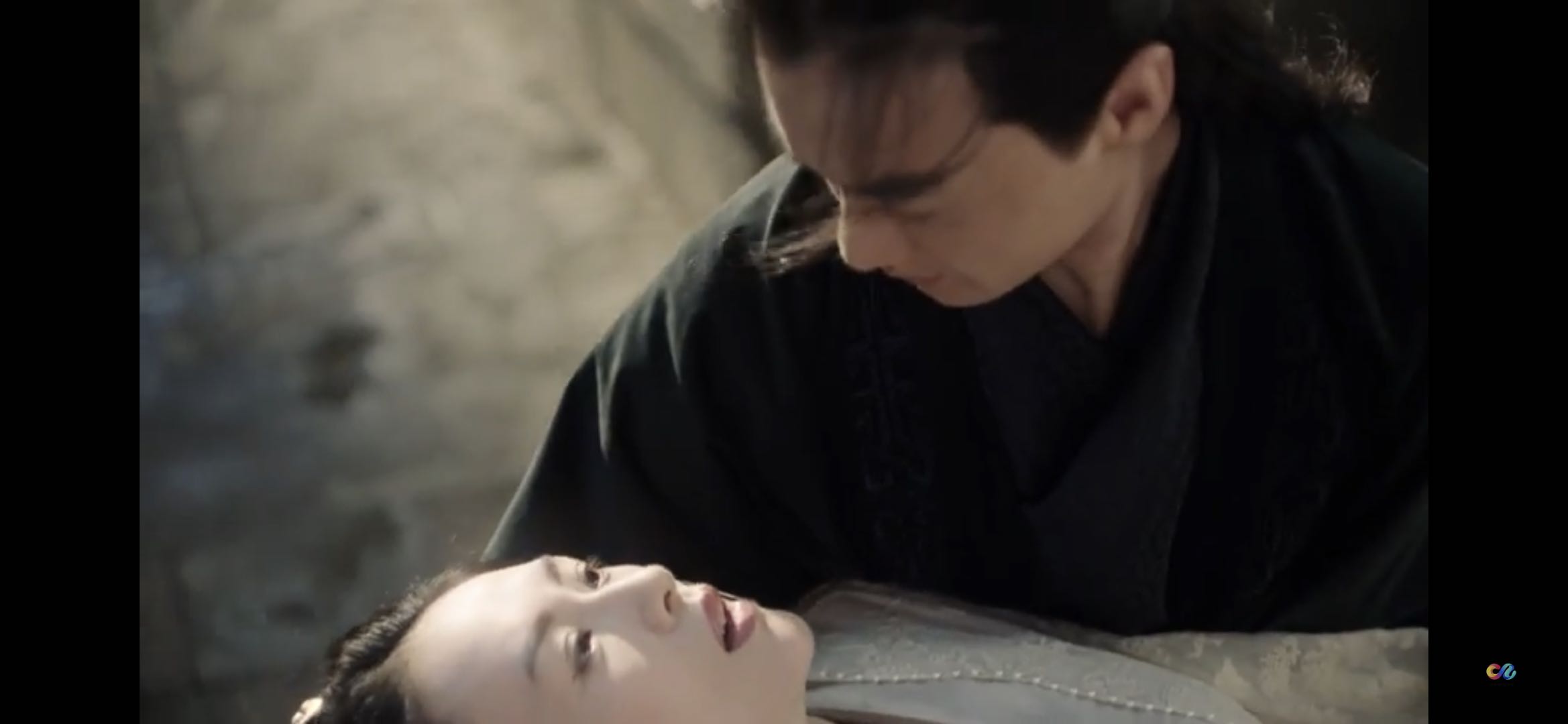 除了尴尬的年龄,圣母玛丽苏《上阳赋》,剧情老梗也一言难尽