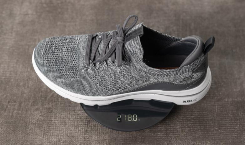 休闲运动鞋便宜没好货？硬核测试美国名牌、淘宝小米有品百元爆款