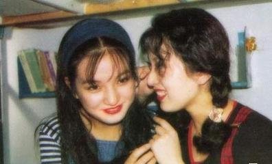 当年演小燕子的赵薇近况如何,她是赵薇