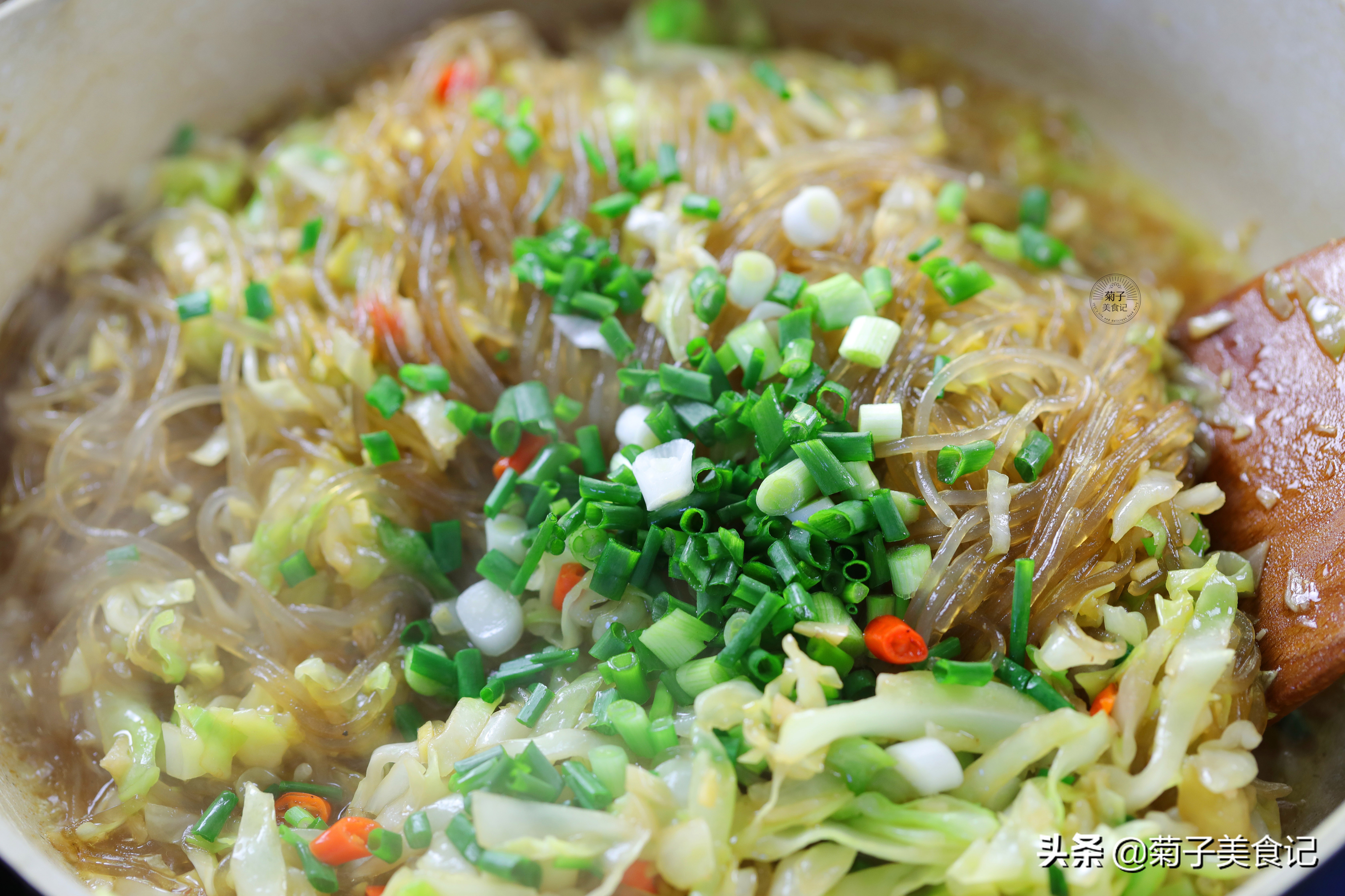 粉丝炒肉怎么炒又嫩又好吃,粉丝怎样炒好吃又简单视频