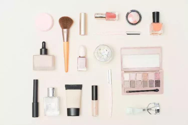 过期的化妆品如何变废为宝儿童,过期化妆品怎么废物利用