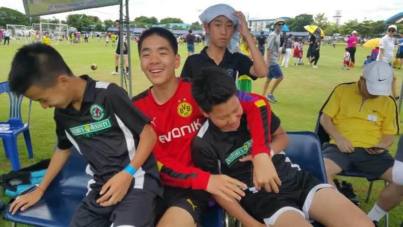 万国群星百队杯u9,万国群星足球俱乐部u12百队杯