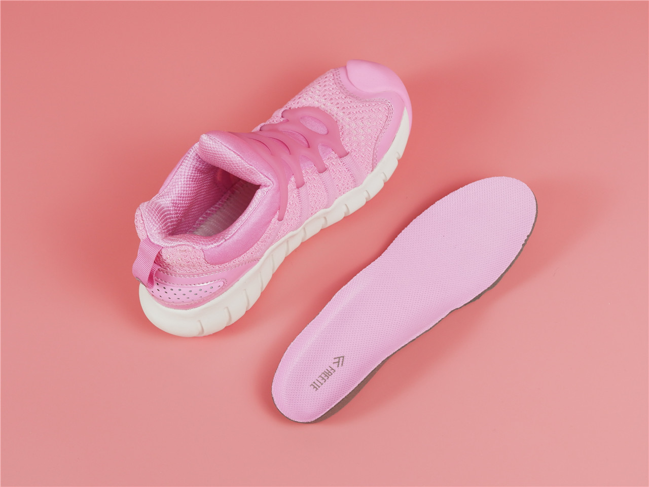 freetie专业跑步鞋,freetie缓震超轻运动鞋