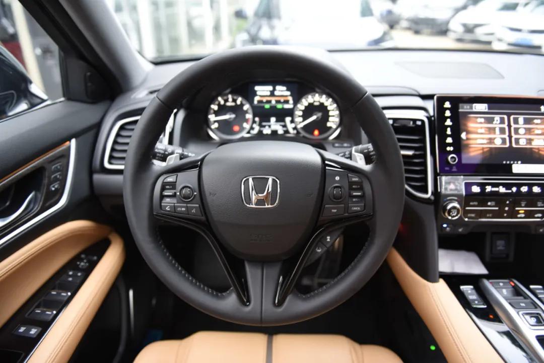 年轻人个子小的值得购买本田urv,东风本田urv怎么打动新中产心