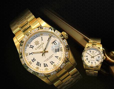 老人旅游团购物陷阱,谨防上当受骗的老年人