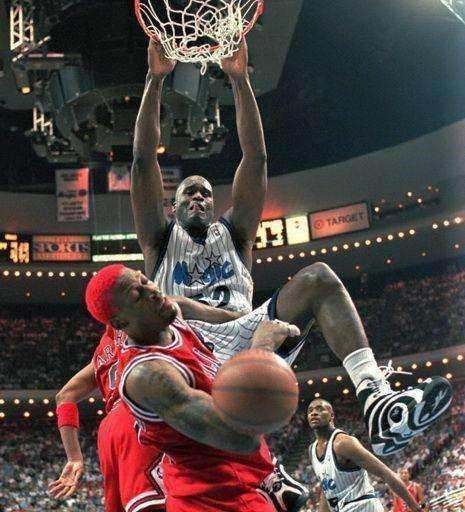 奥尼尔惊人的力量,奥尼尔力量有多恐怖