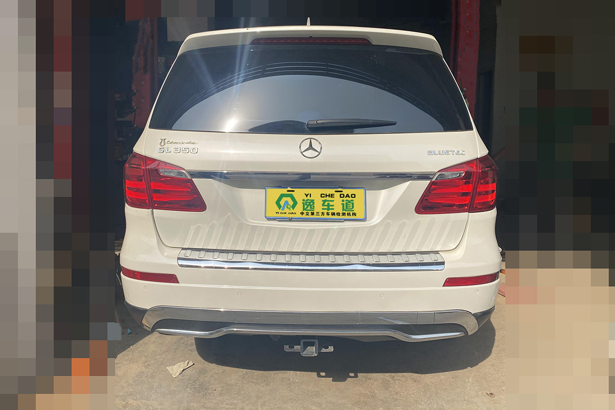 奔驰gl350柴油漏灰色粘液,个人奔驰gl350