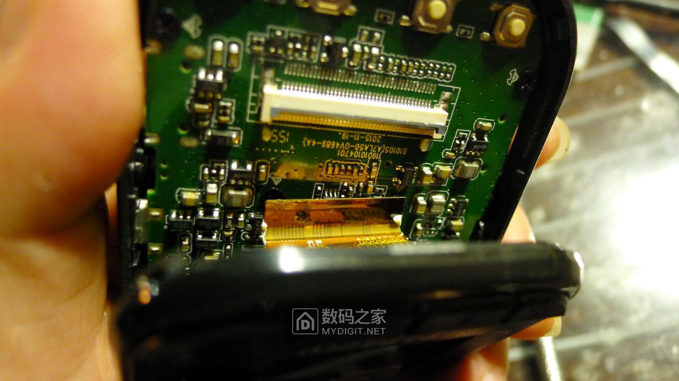 PAPAGO！GoSafe535行车记录仪拆解+电源接反故障维修