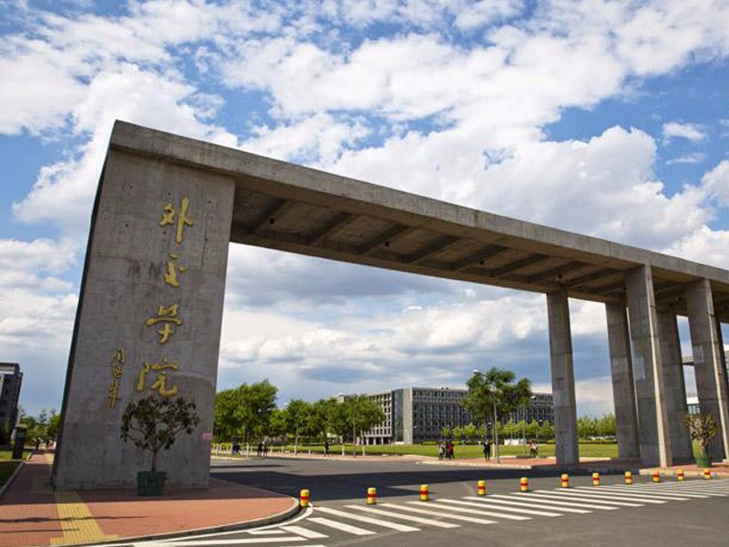 翻译官张京多少岁考取外交学院,张京为什么选择中国外交学院