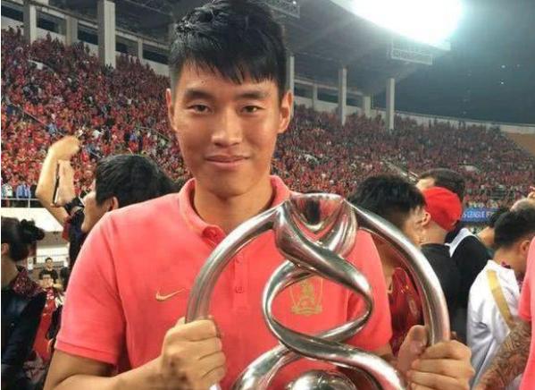 曾诚恒大门将视频,最佳门将曾诚近况