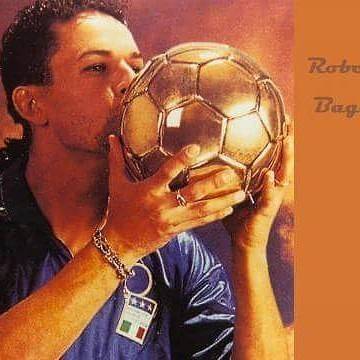 罗伯特巴乔肘击,罗伯特巴乔踩单车