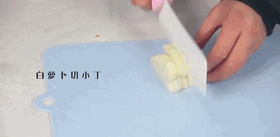 大蒜配冰糖治咳嗽嗓子疼吗,慢性咽炎咳嗽厉害可以喝冰糖雪梨