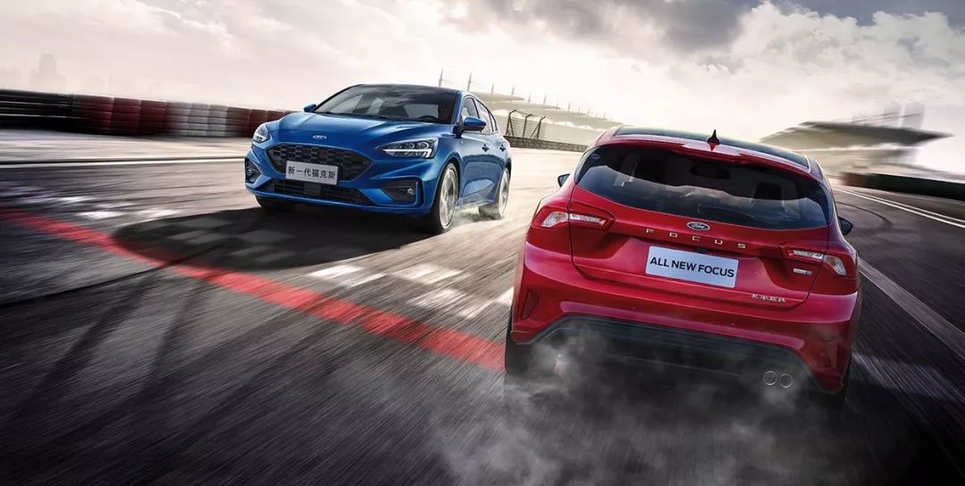 动力不足但是油耗不高,动力不输燃油版