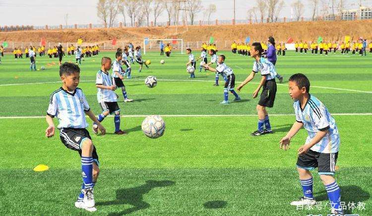 张路重视足球,张路谈校园足球一周六训