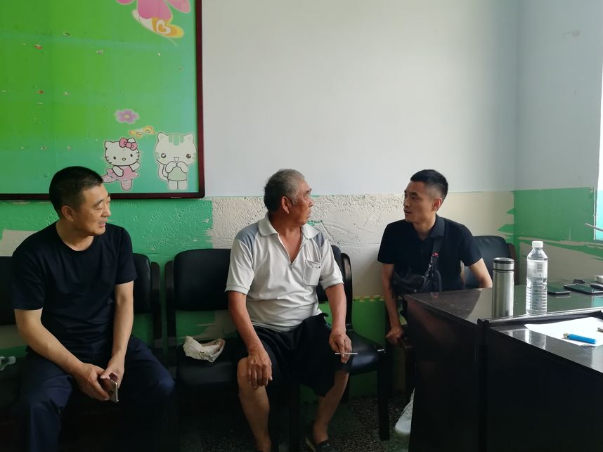 一个“血手印”，捏住了几代民警的心