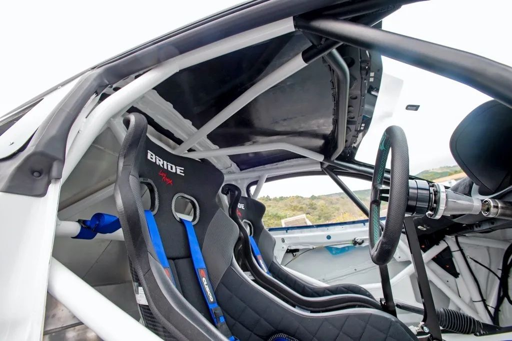 丰田gr雅力士改装拉力赛,丰田雅力士gr雪天漂移