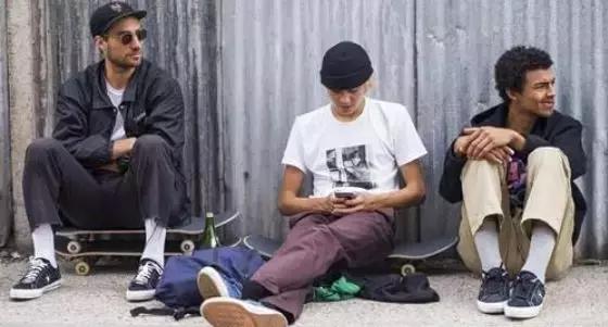 网上匡威鞋子真假鉴别,匡威怎样辨真假