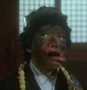 第一次抽烟抽万宝路,抽万宝路的老烟民