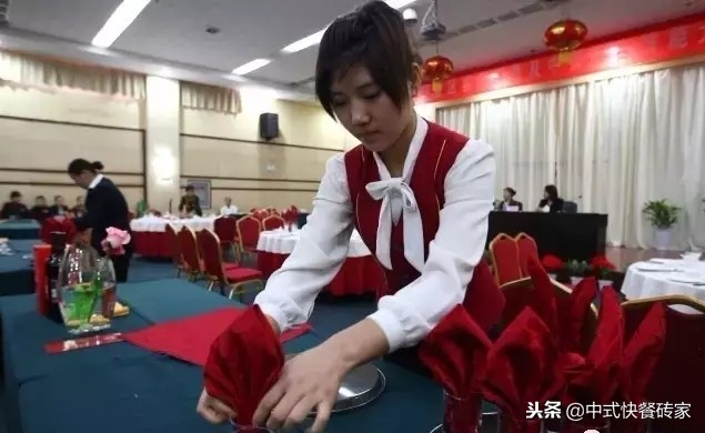 餐厅各岗位职责及奖罚制度,餐厅销售岗位职责