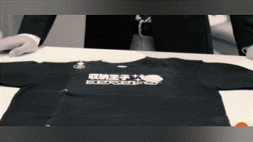 牛仔外套叠衣技巧,叠衣技巧大全