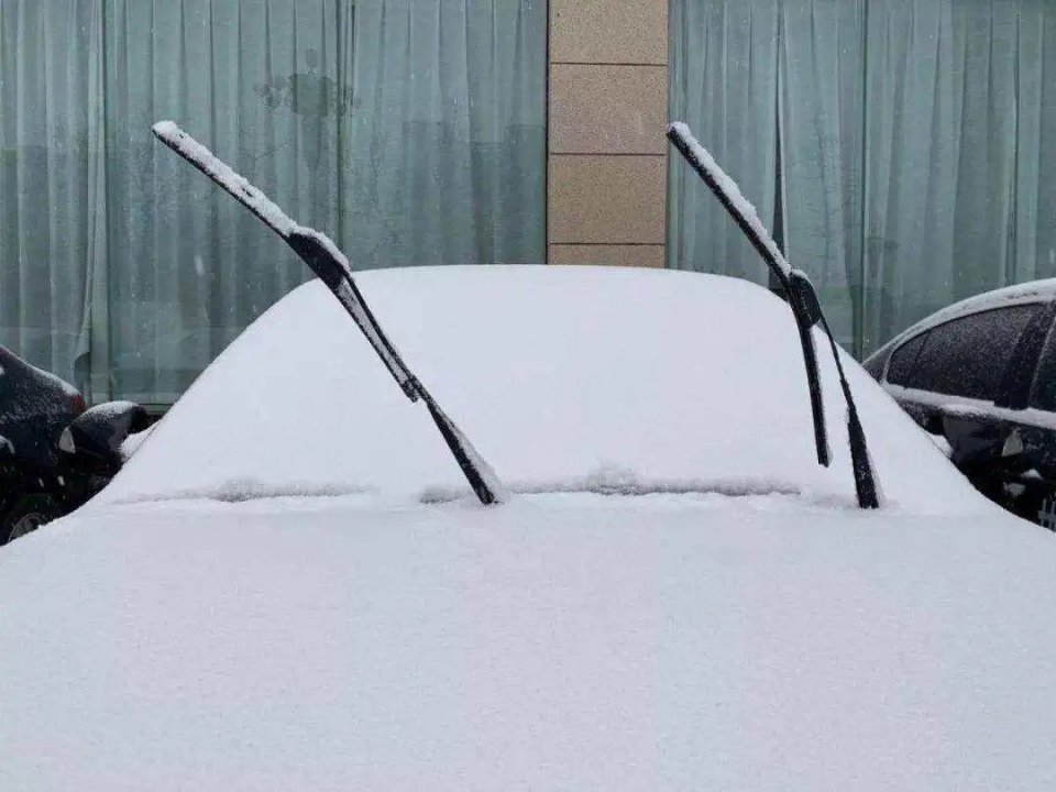 有经验的洗车师傅冬天洗车最好,冬天热水洗车还是冷水洗车