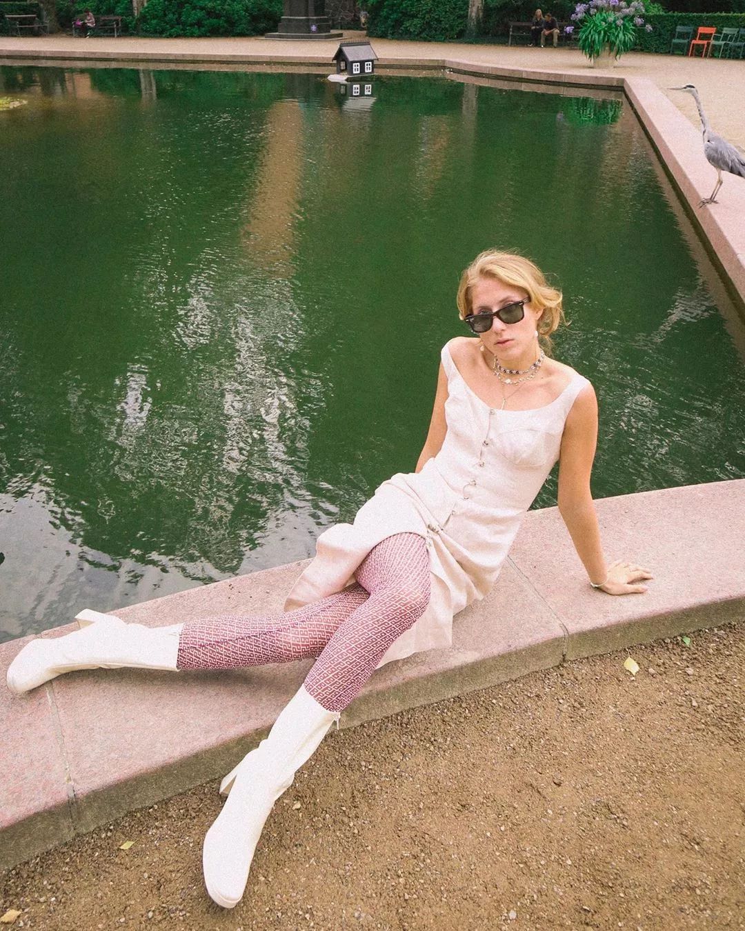 秋冬流行的靴子就买这3双,今年冬天必入款靴子