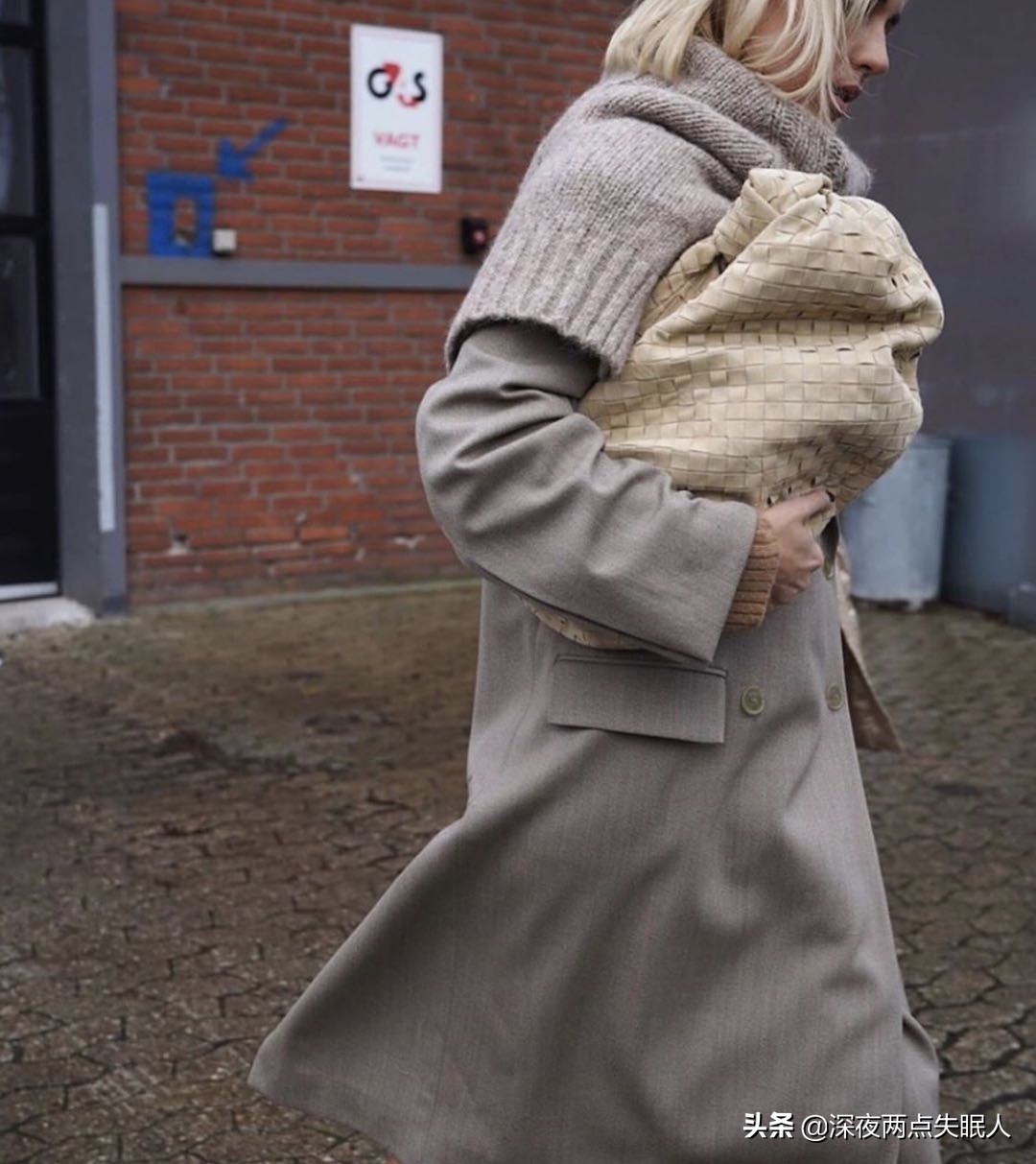 bv枕头包值得买吗,bv枕头包