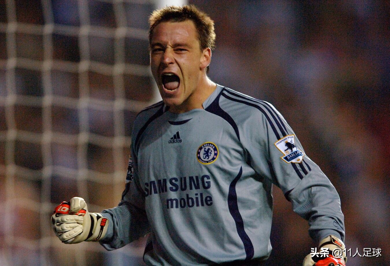 客串的神，从特里到沃克，细数被迫带上手套的7大门神