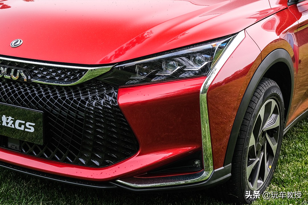 10万左右个性suv,10万左右的法系车suv