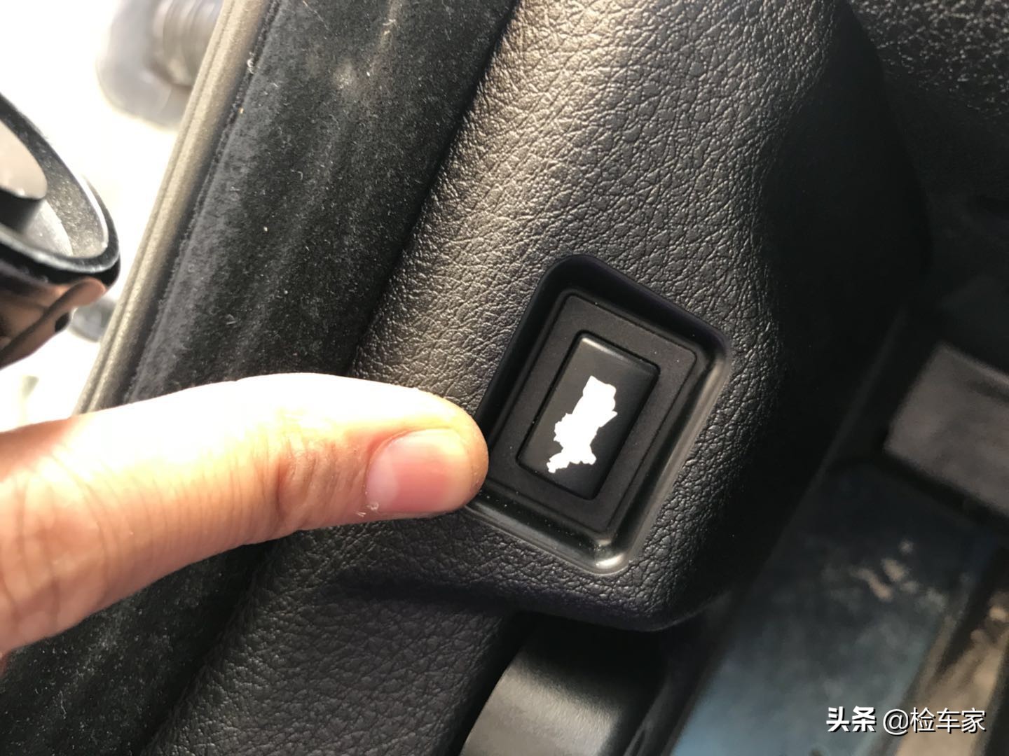 宝马m6巅峰极速合约车,宝马m62015款二手价格