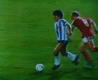 马拉多纳不可超越的传奇,拦不住的马拉多纳