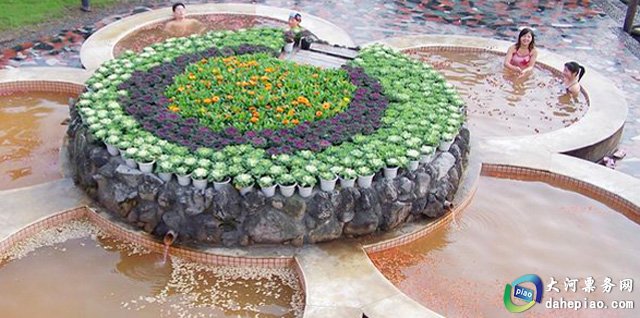 各种药浴温泉,冬天适合泡温泉的药浴