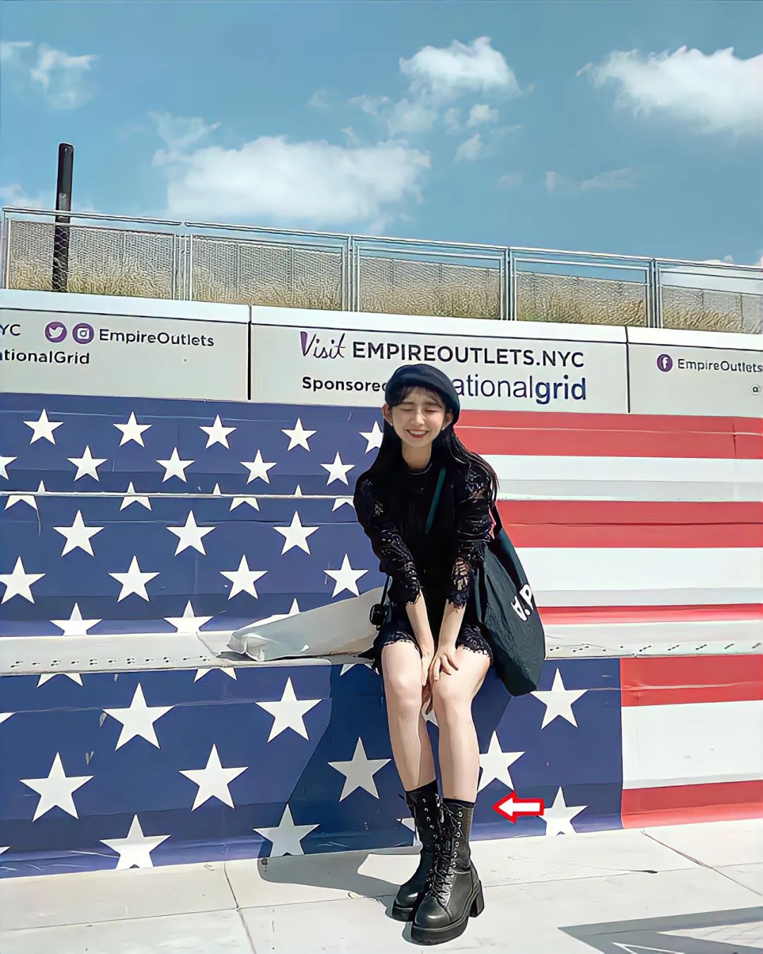 胖mm粗腿马丁靴冬季加绒羊羔绒,今年最火的中筒靴粗腿圆头马丁靴